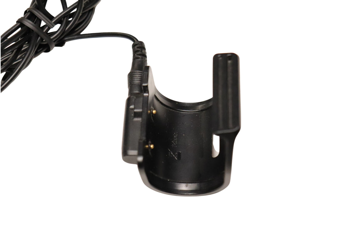 Garmin DC40 charging clip with charging contacts